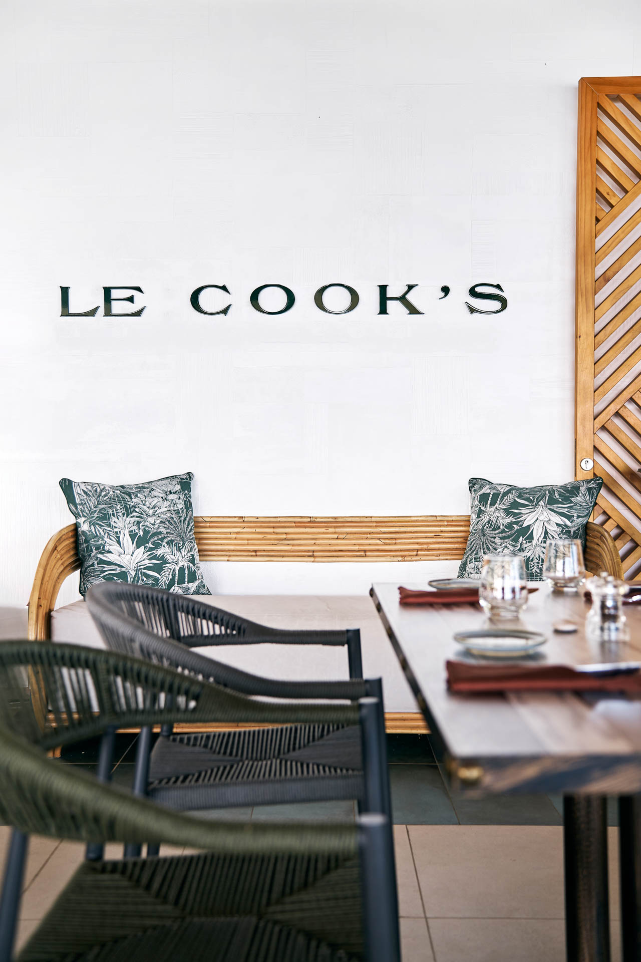 le cook's bar & restaurant, moorea (31) web